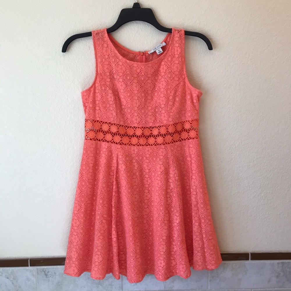 Adam Levine Coral Lace Mini Dress Size M Fit Flare Sleeveless Homecoming Party